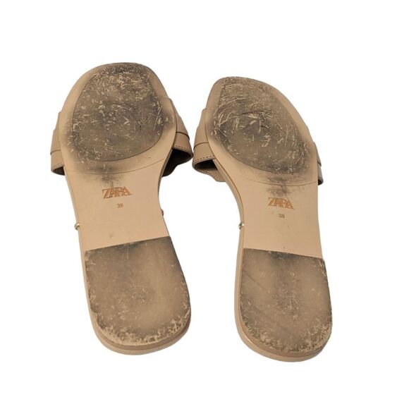 ZARA Leather Gold Saddle Hardware Flat Sandals 38 - Picture 4 of 5